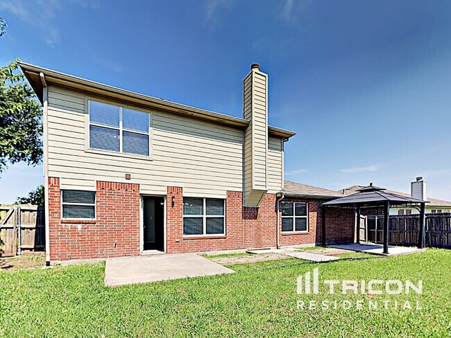 Building Photo - 1002 Windsor Ln