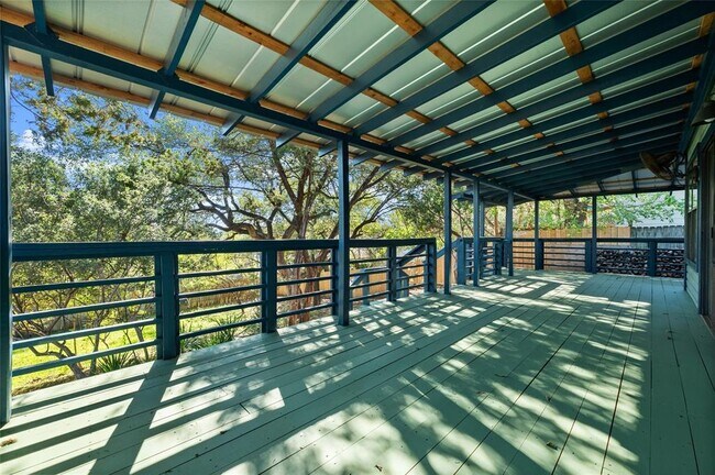 Building Photo - 2107 Rain Water Dr