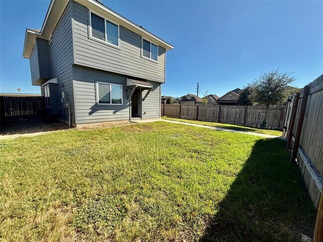 Building Photo - 103 Frasier Dr