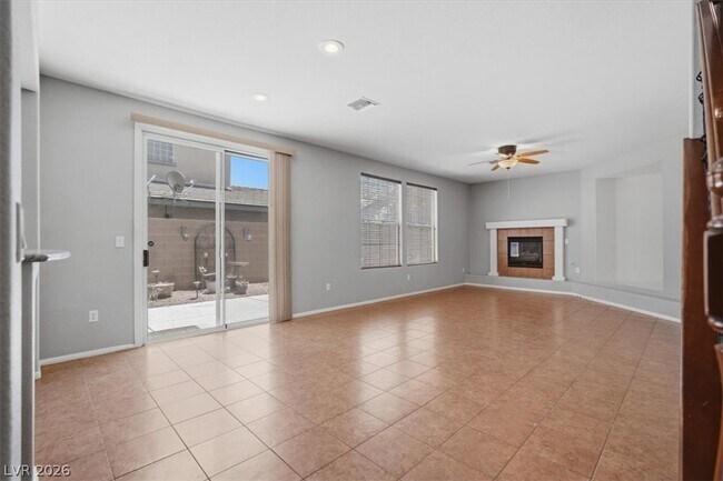 Building Photo - 2206 Cast Pebble Dr