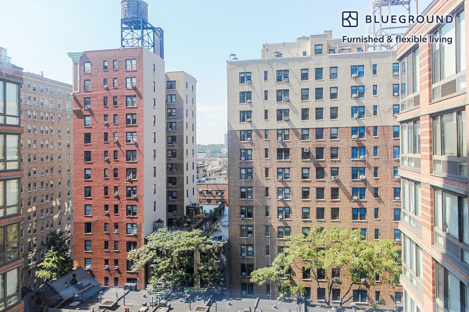 Building Photo - 255 W 94th St