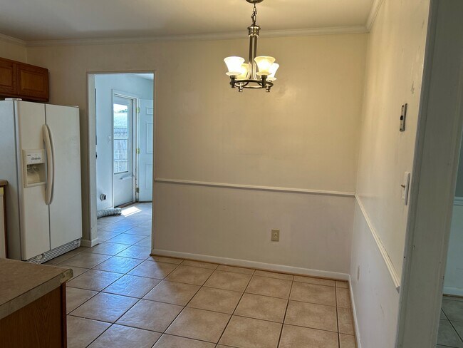 Building Photo - 3841 Forrester Ln