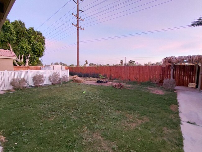 Building Photo - 936 Alameda St