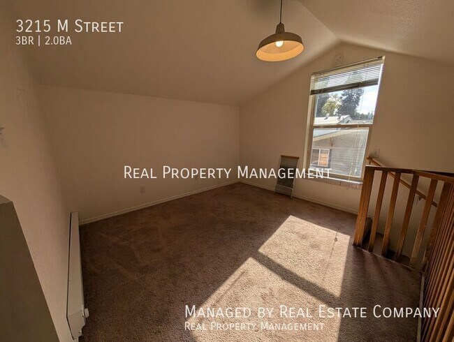 Building Photo - 3215 M St