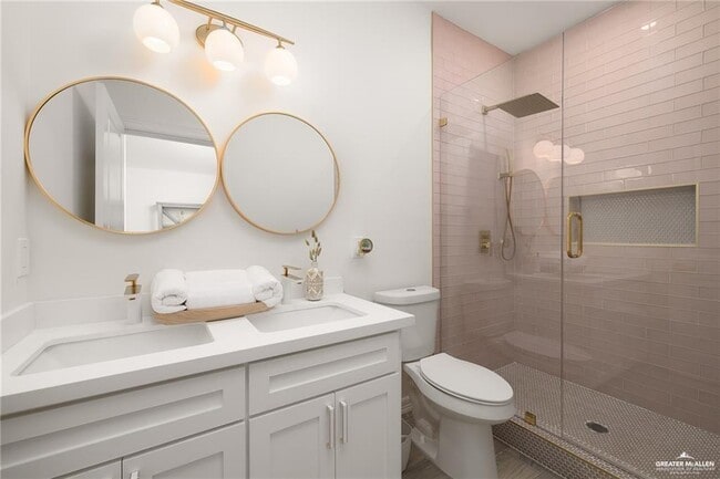 Building Photo - 15 Bass Ave