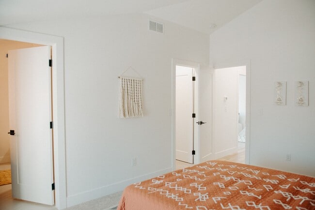 Building Photo - 2 Bed/2 Bath Historic Church Conversion in...