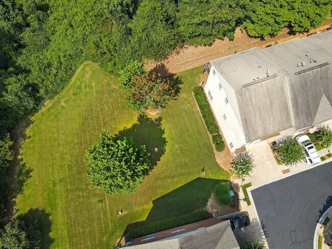 Building Photo - 5720 Pine Oak Dr NW