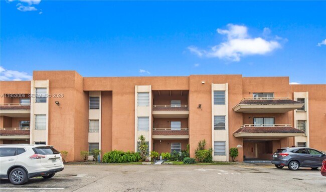 Building Photo - 17500 NW 68th Ave