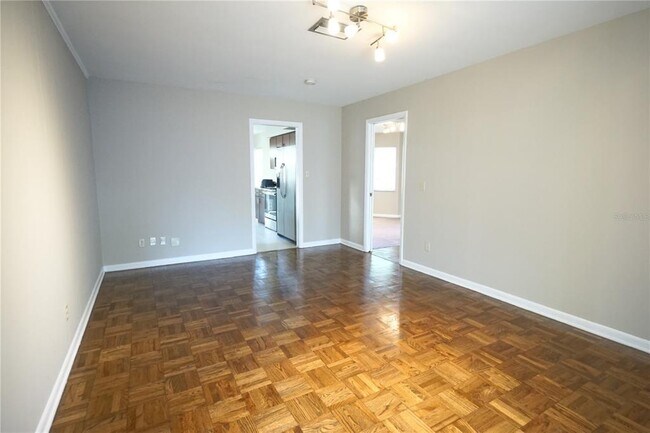 Building Photo - 10411 Butia Pl
