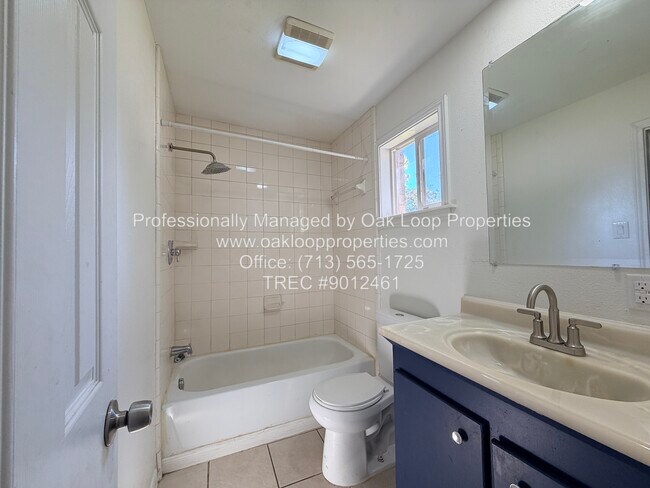 Building Photo - 12514 Safeguard St