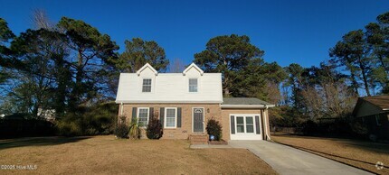 Building Photo - 115 Meadowview Ct