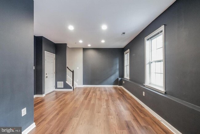 Building Photo - 2804 St Croix Dr