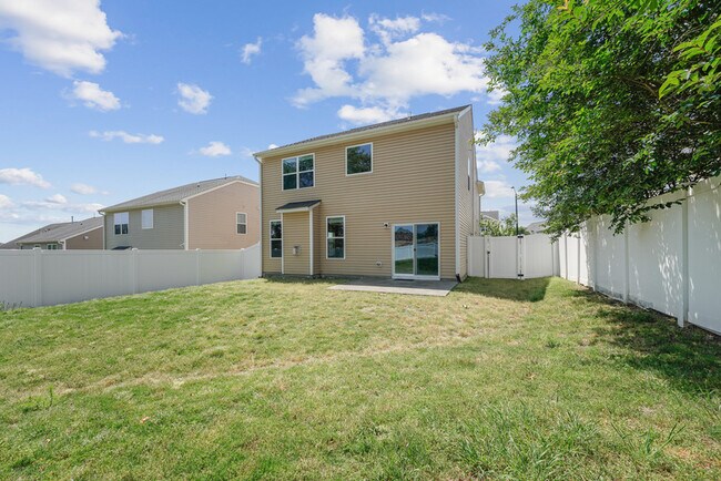 Building Photo - 4109 White Kestrel Dr