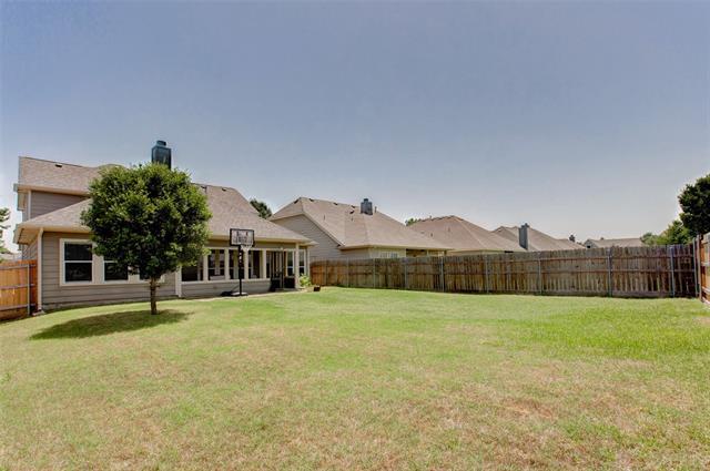 Building Photo - 9720 Colonywood Dr