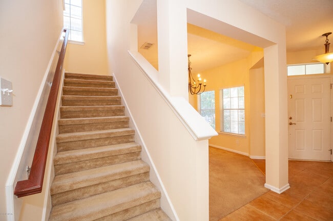 Building Photo - 6201 Pendragon Pl