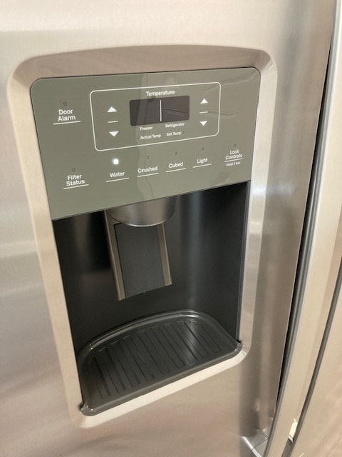 Filtered Water & Icemaker - 1223 E Waldburg St