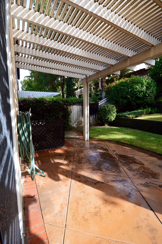 Building Photo - 4102 Castaway Cove