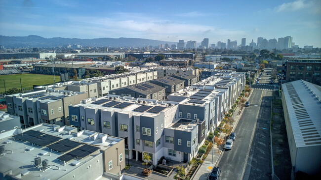 Building Photo - 1776 Boxcar Cir