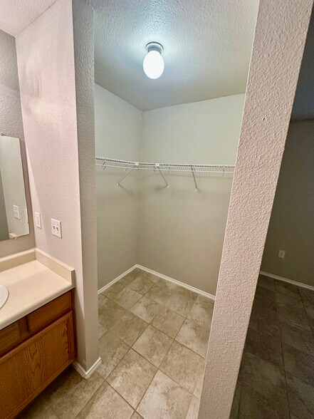 Building Photo - 15312 Kamary Ln