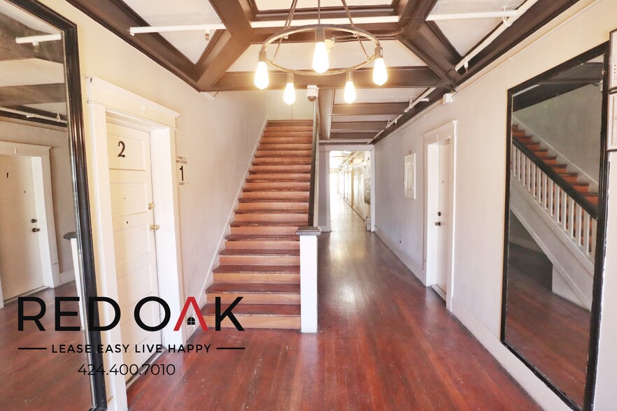 Building Photo - 1420 S Bonnie Brae St