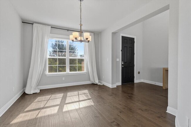 Building Photo - 1317 Highwater Dr