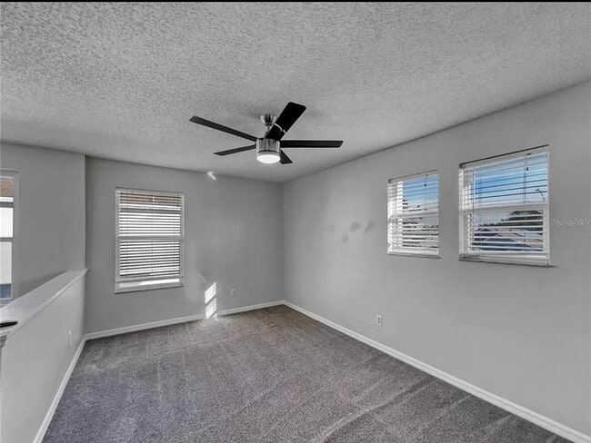 Building Photo - 163 Rona Ln