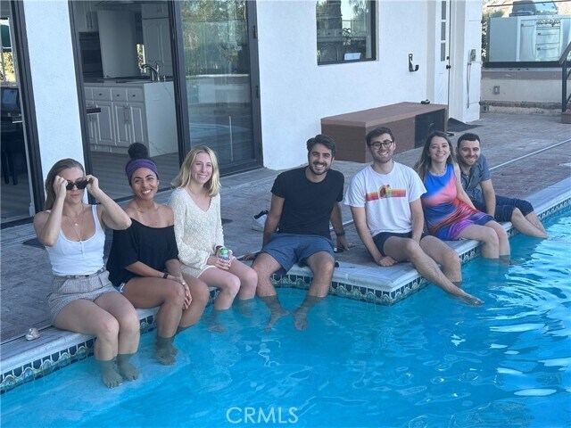 Building Photo - 7930 Vulcan Dr