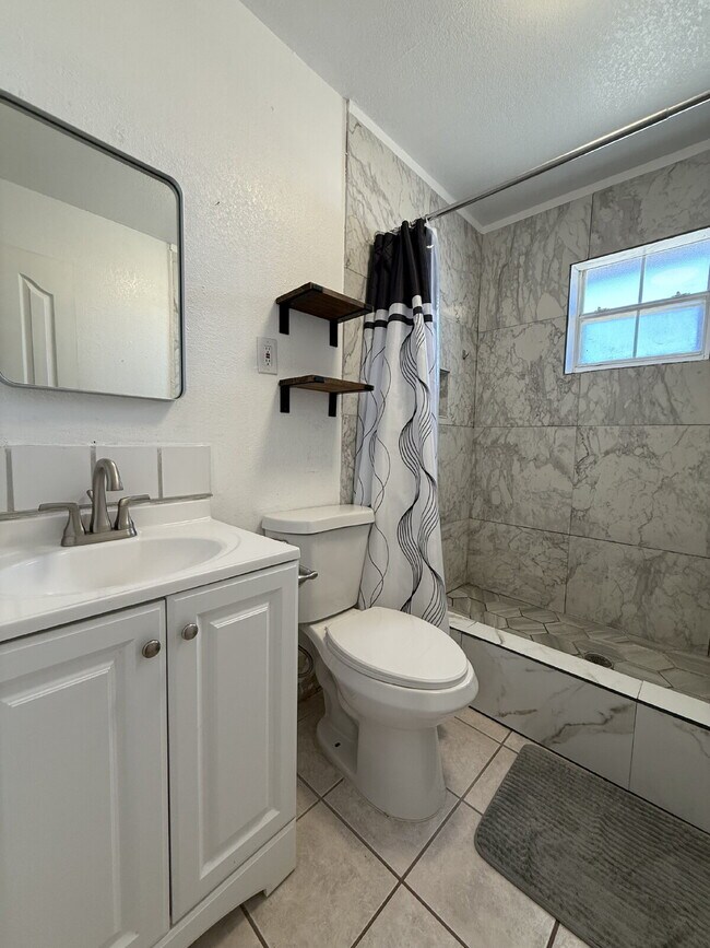 Building Photo - Price Reduced! Cozy ranch style two-bedroom one bath home in the heart of Tornillo Texas.  Lease ...