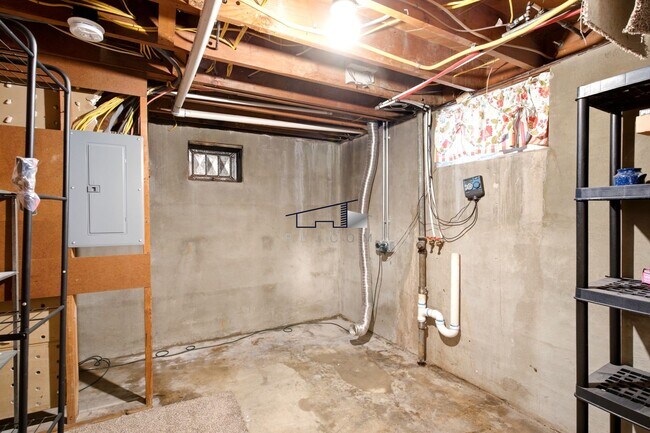 Building Photo - Updated 4-Bedroom Home for Lease in Ogden!
