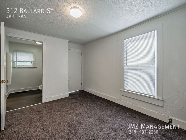 Building Photo - 312 Ballard St