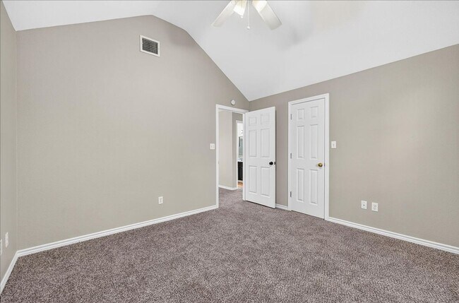 Building Photo - 7414 Lake Micala Dr