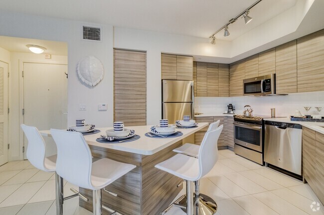 Kitchens include a full-size pantry. - Windsor at Pembroke Gardens