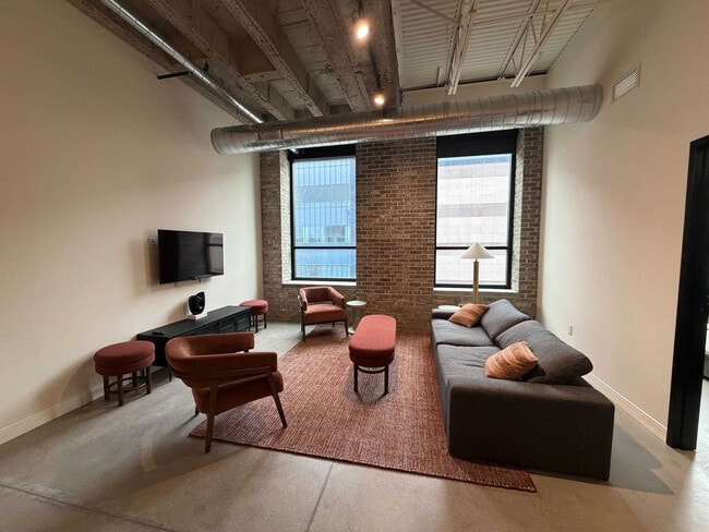 Building Photo - 1111 3rd Ave S