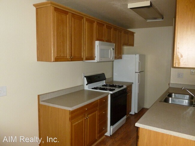Building Photo - 2 br, 1 bath House - 287 SHARP CIRCLE #3