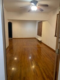 Building Photo - 101-46-146 95th St