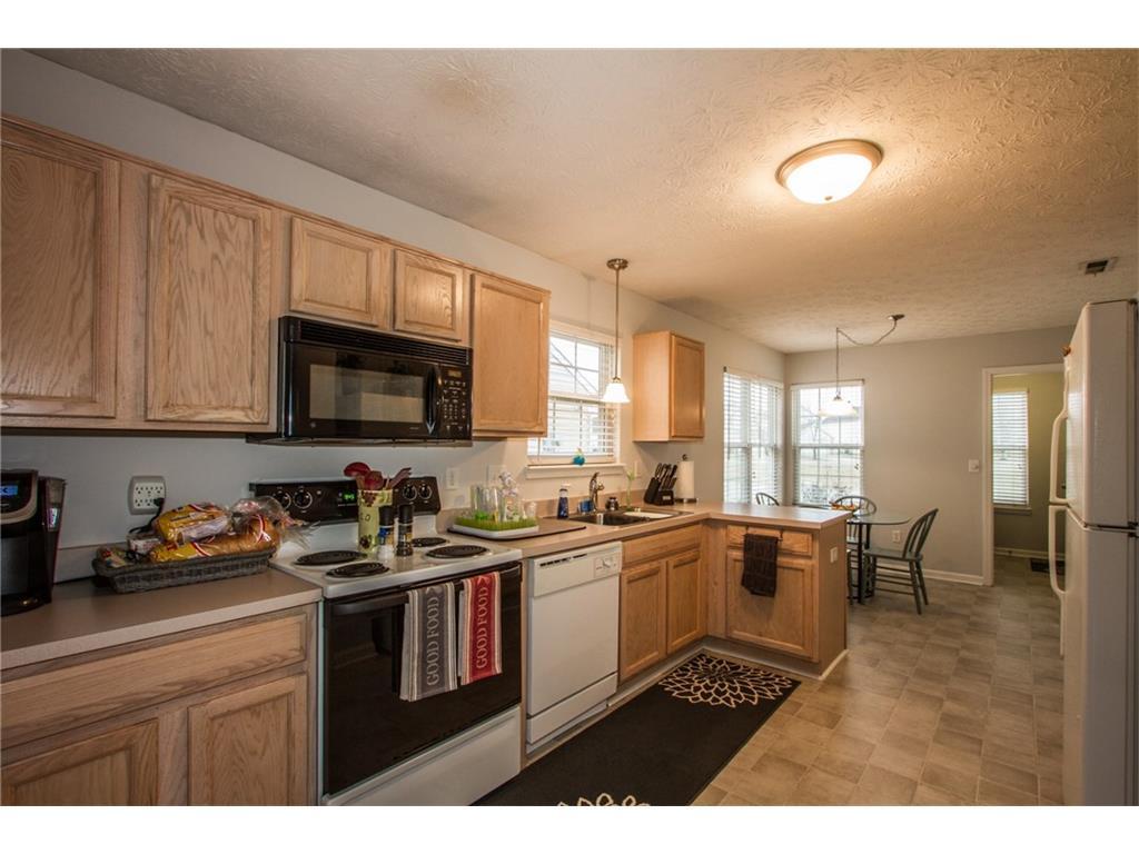 Kitchen - 11708 Signet Lane