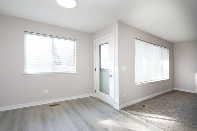 Building Photo - 675 Greenfield Ct