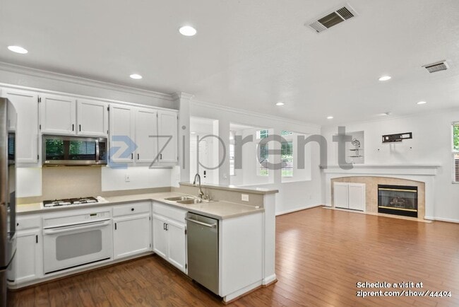 Building Photo - 3106 Snowdrop Cir