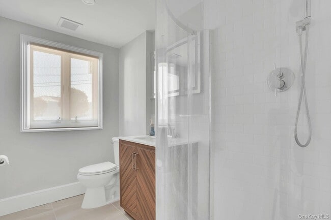 Building Photo - 89 Harvest Ln