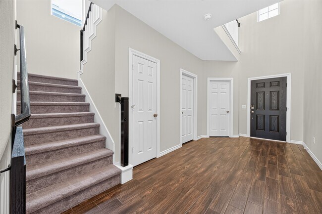 Building Photo - 23335 Yellow Larkspur Ln