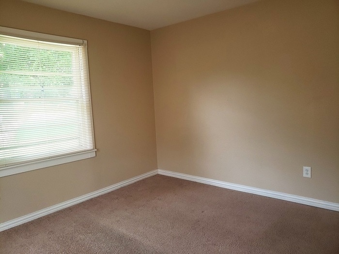 Building Photo - 3758 Denton Hwy