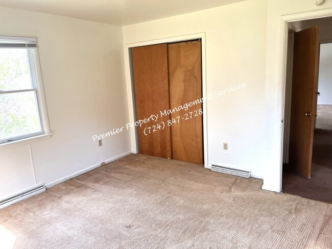 Building Photo - 2209 Airport Rd