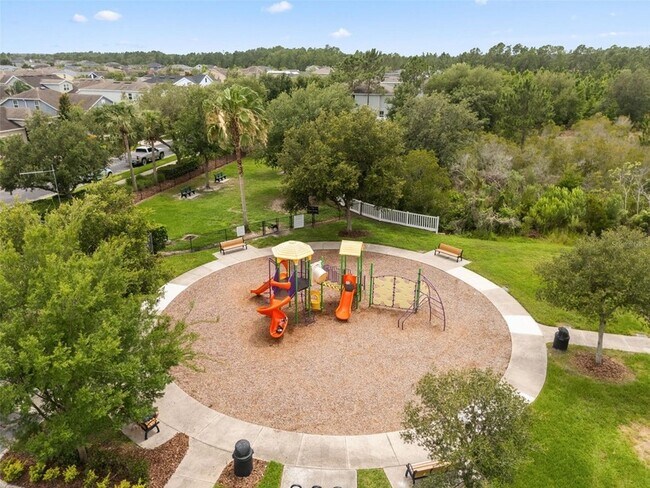 Building Photo - 33301 Darley Dl Trl