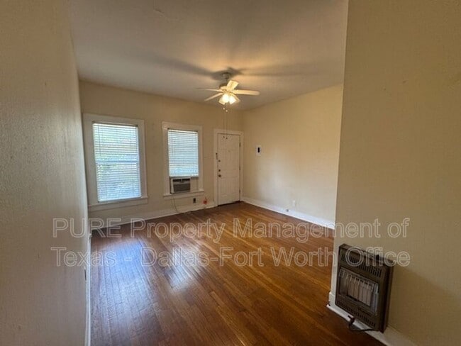 Building Photo - 3762 W 7th St