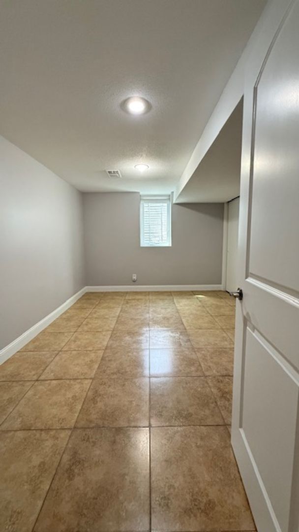 Building Photo - Available Now | 4BR Home on Upper Penn Lake | $2,795/mo