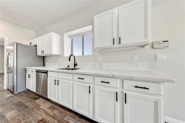 Building Photo - 740 Aldo Rae Ct