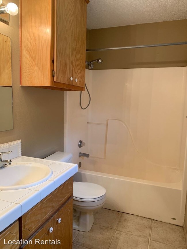 Building Photo - 3 br, 2 bath House - 6216 15th Street