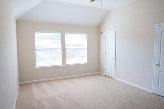 Building Photo - 8515 Clarkman Ridge Ln