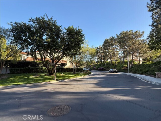 Building Photo - 9 La Quinta