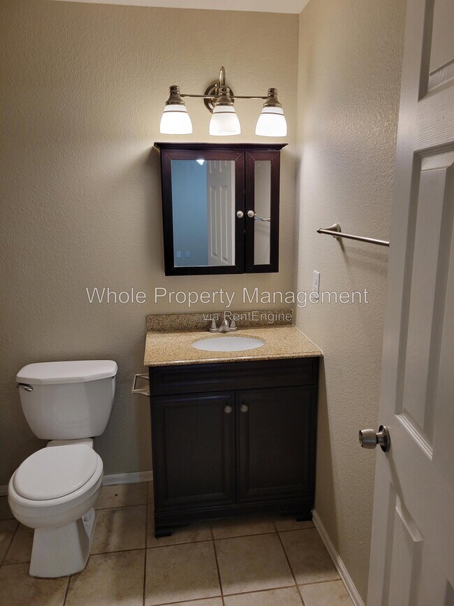 Building Photo - 17685 E Temple Dr